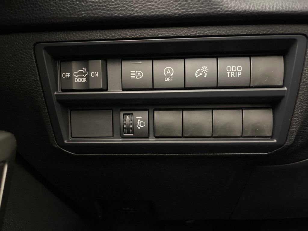 New 2026 Toyota Tundra SR5 image 28