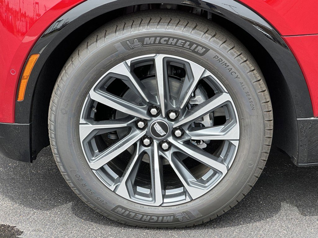 New 2025 Cadillac Lyriq Sport w/ LPO, Floor Liner Package AWD/4WD image 4