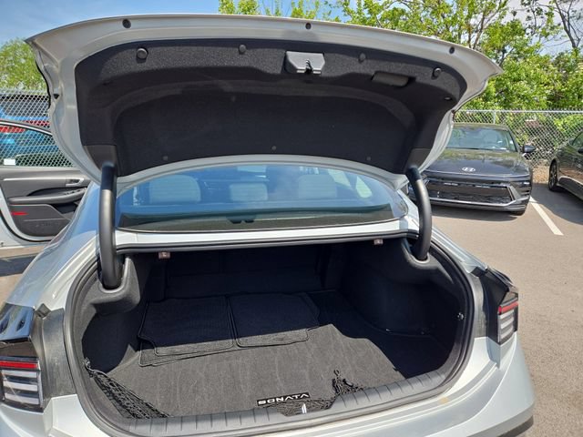 Certified 2025 Hyundai Sonata SEL AWD/4WD image 29