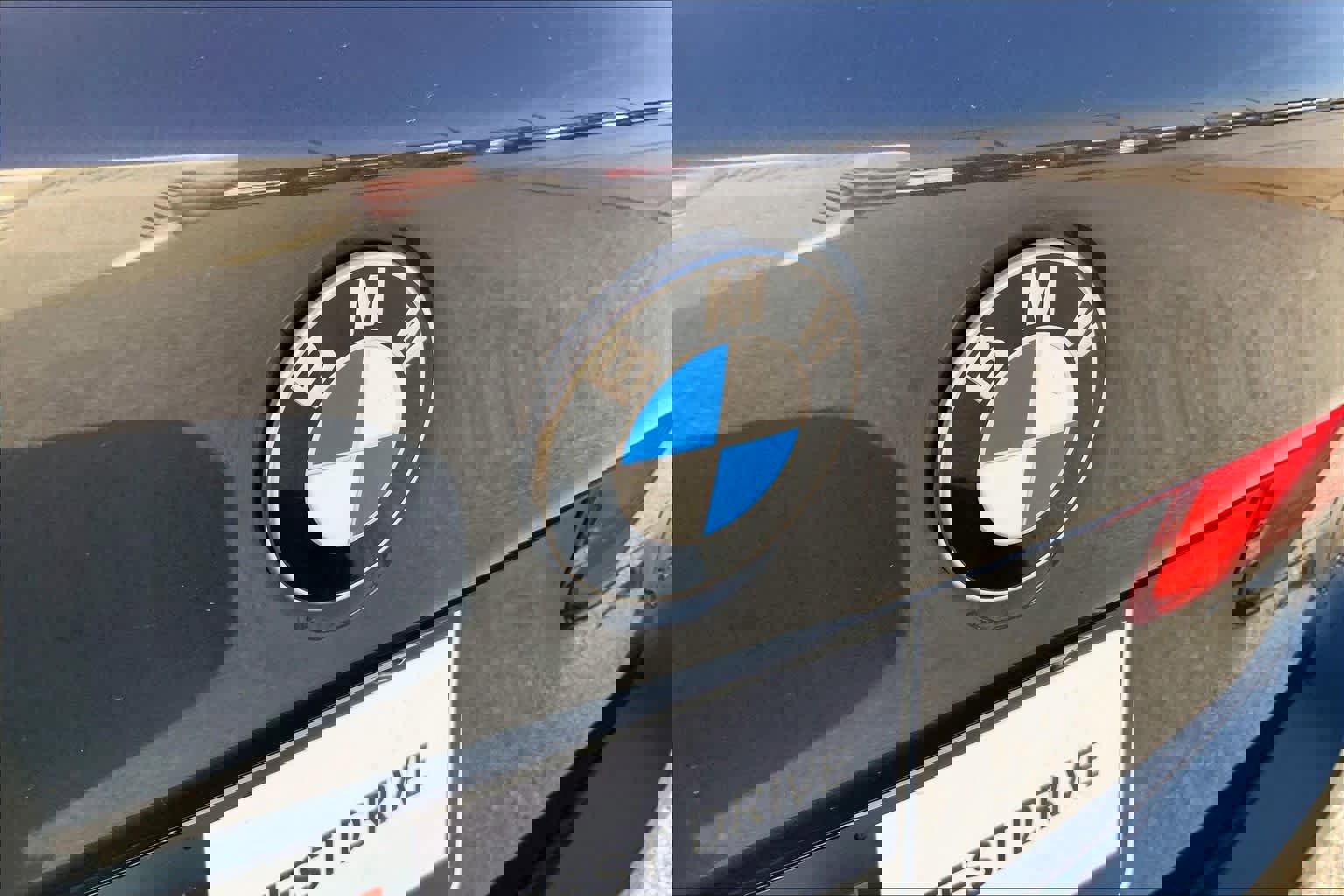 Used 2020 BMW 540i w/ Premium Package image 30