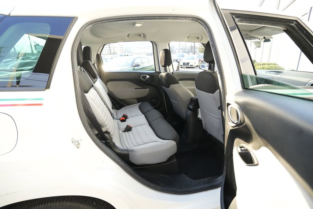 Used 2014 FIAT 500L Easy image 16