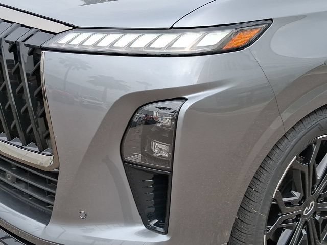 New 2026 INFINITI QX80 4WD image 8