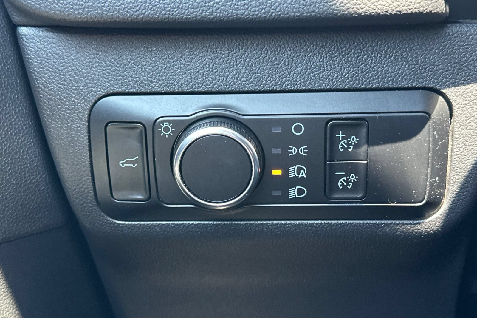 Used 2024 Ford Escape Active FWD image 36