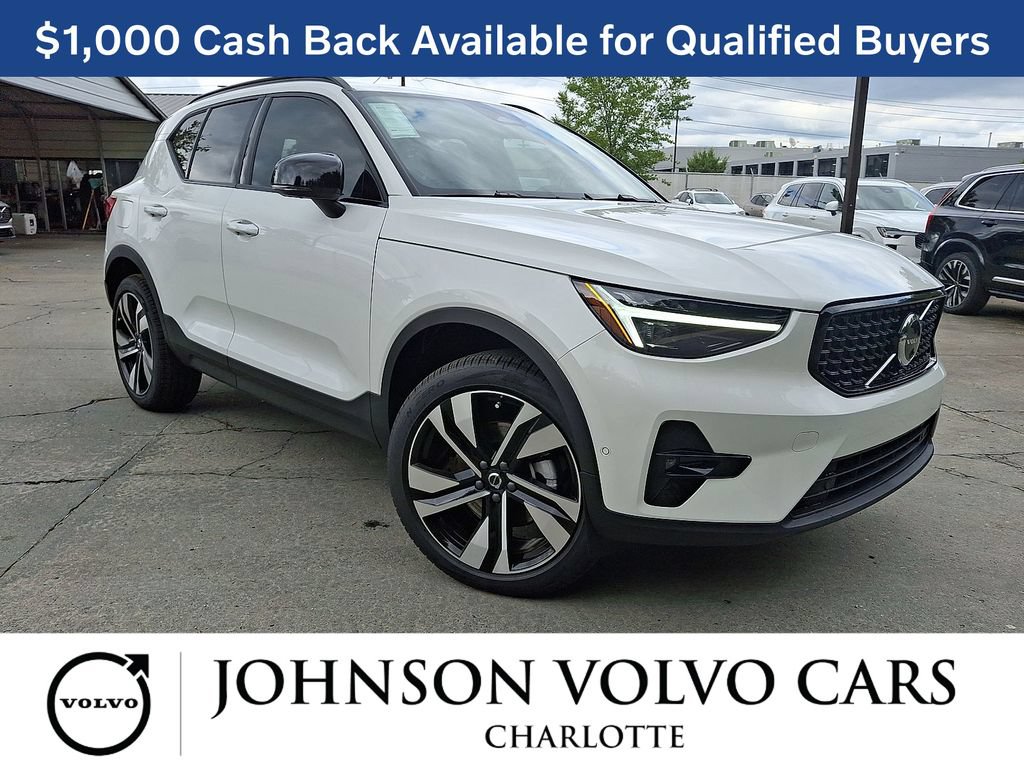 New 2026 Volvo XC40 B5 Ultra w/ Protection Package Premier AWD/4WD image 1