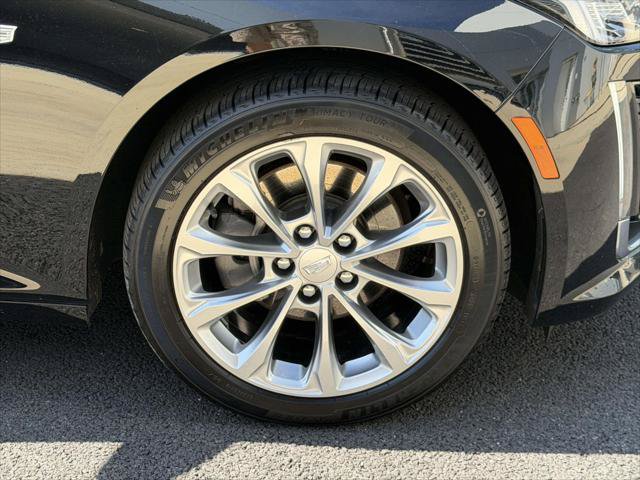 Used 2023 Cadillac CT5 Luxury AWD/4WD image 9