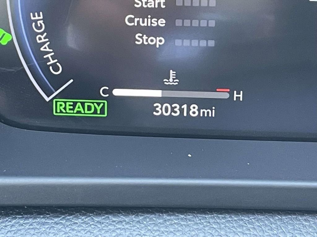 Used 2023 Toyota Crown Limited image 27