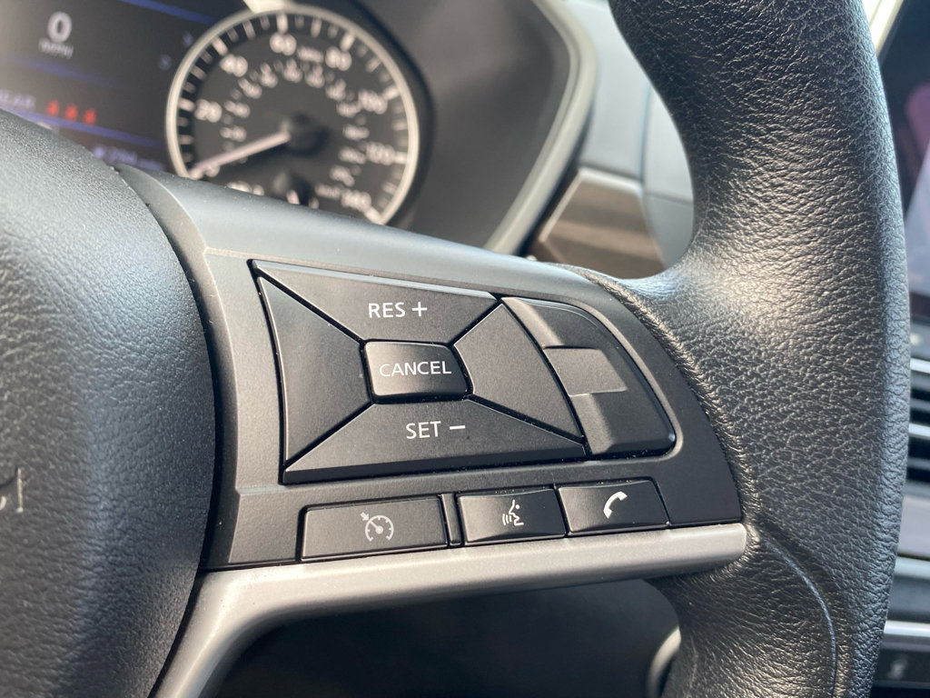 Used 2024 Nissan Altima 2.5 SV image 24