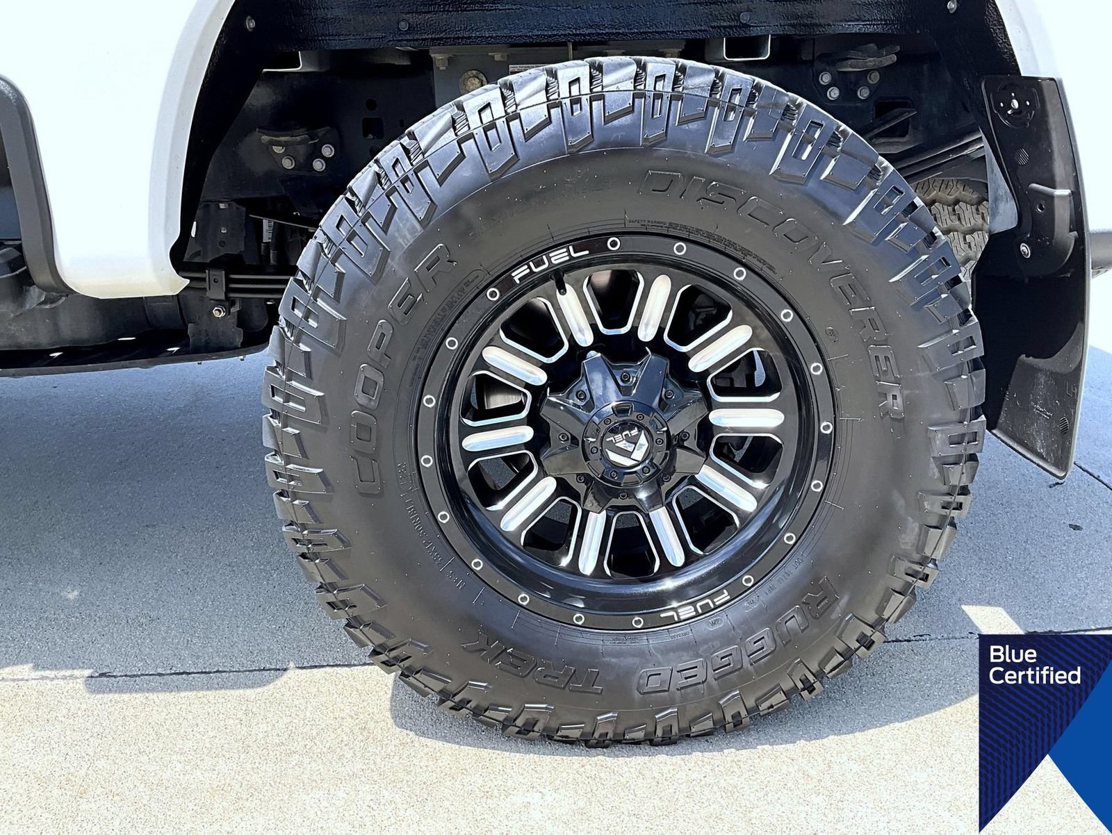 Used 2024 Ford F350 Lariat w/ Sport Appearance Package AWD/4WD image 23