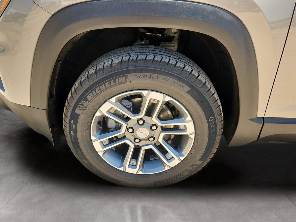 New 2027 GMC Terrain Elevation FWD image 23