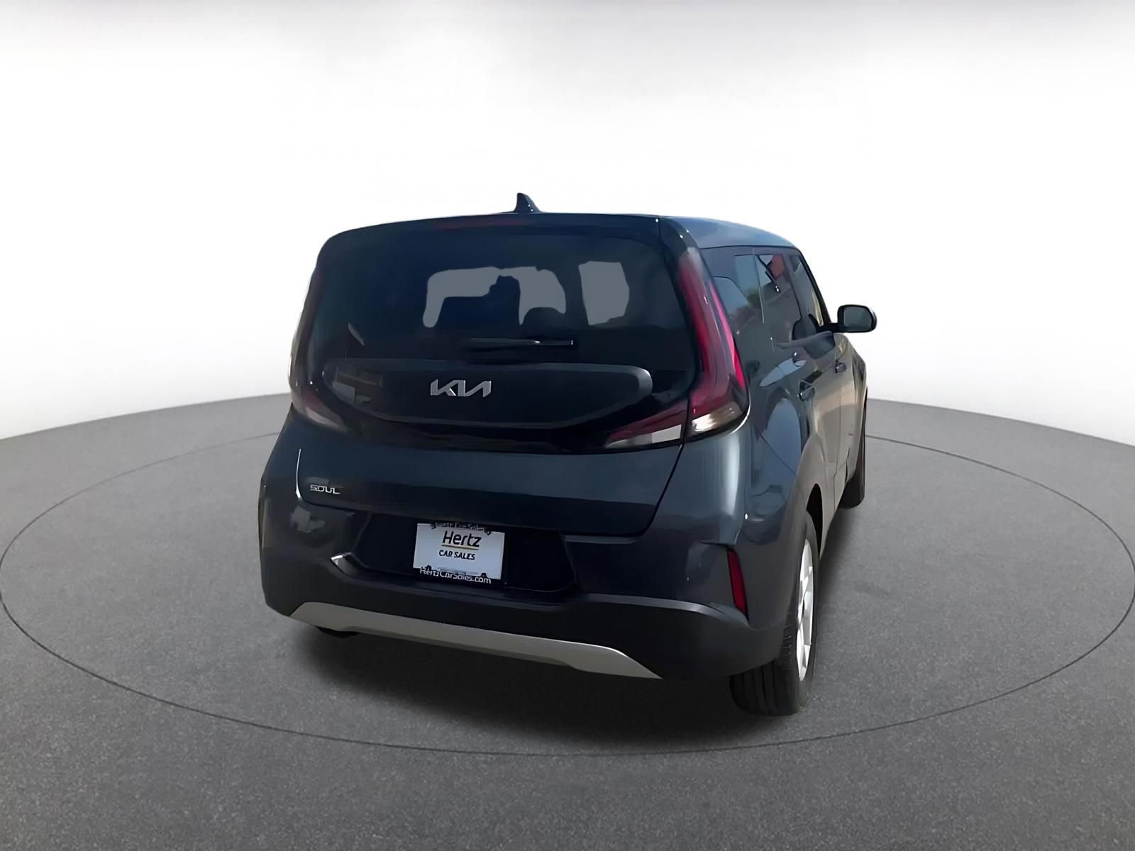 Used 2025 Kia Soul LX w/ LX Technology Package image 15