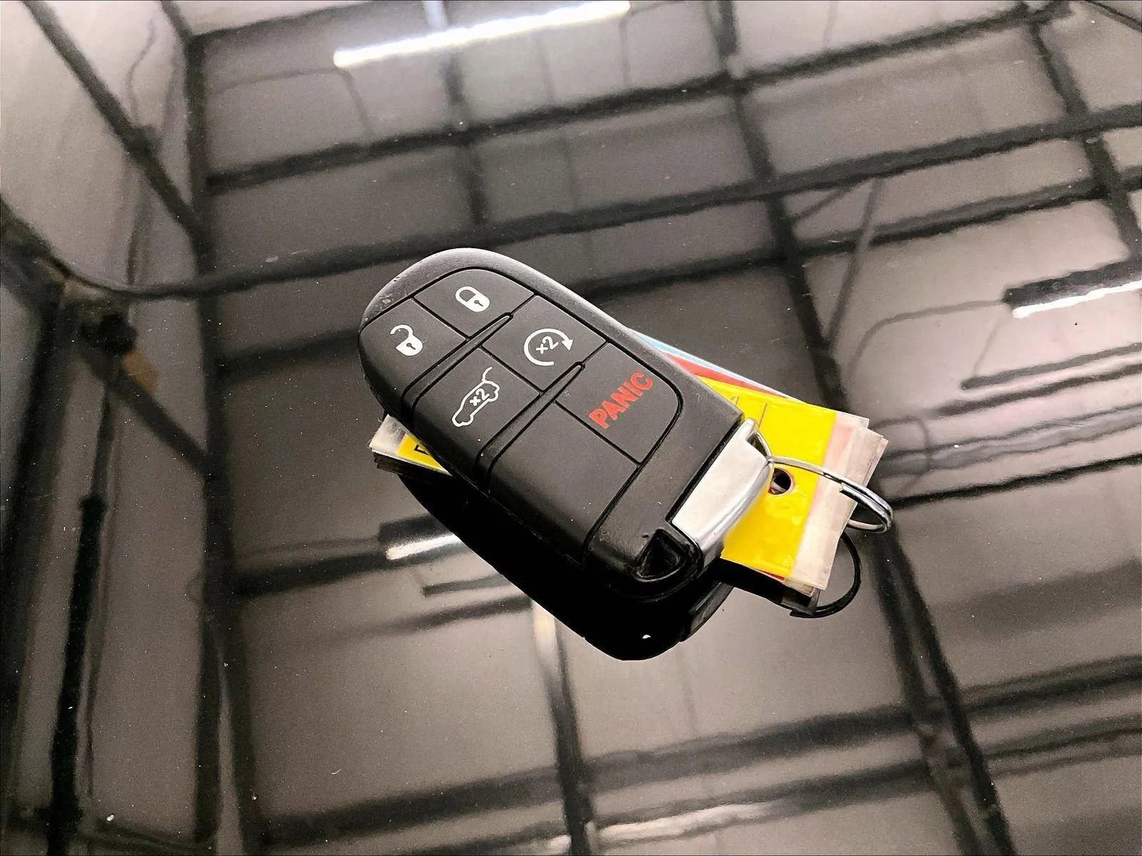 Used 2020 Jeep Grand Cherokee Altitude image 9