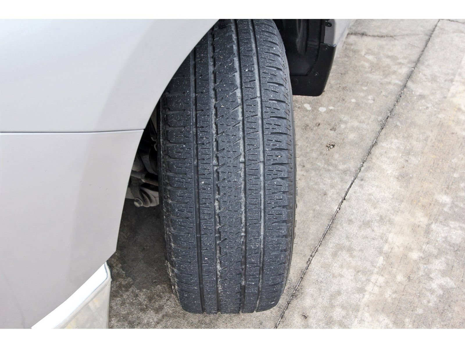 Used 2024 RAM 1500 Laramie AWD/4WD image 30