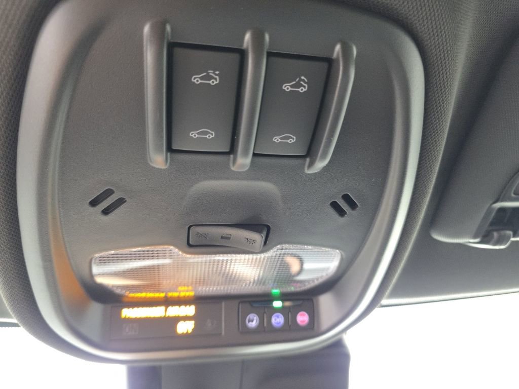 New 2026 Chevrolet Trax RS image 23