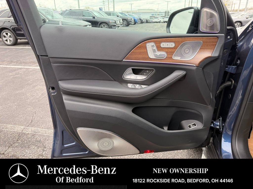 New 2026 Mercedes-Benz GLS 450 4MATIC image 7