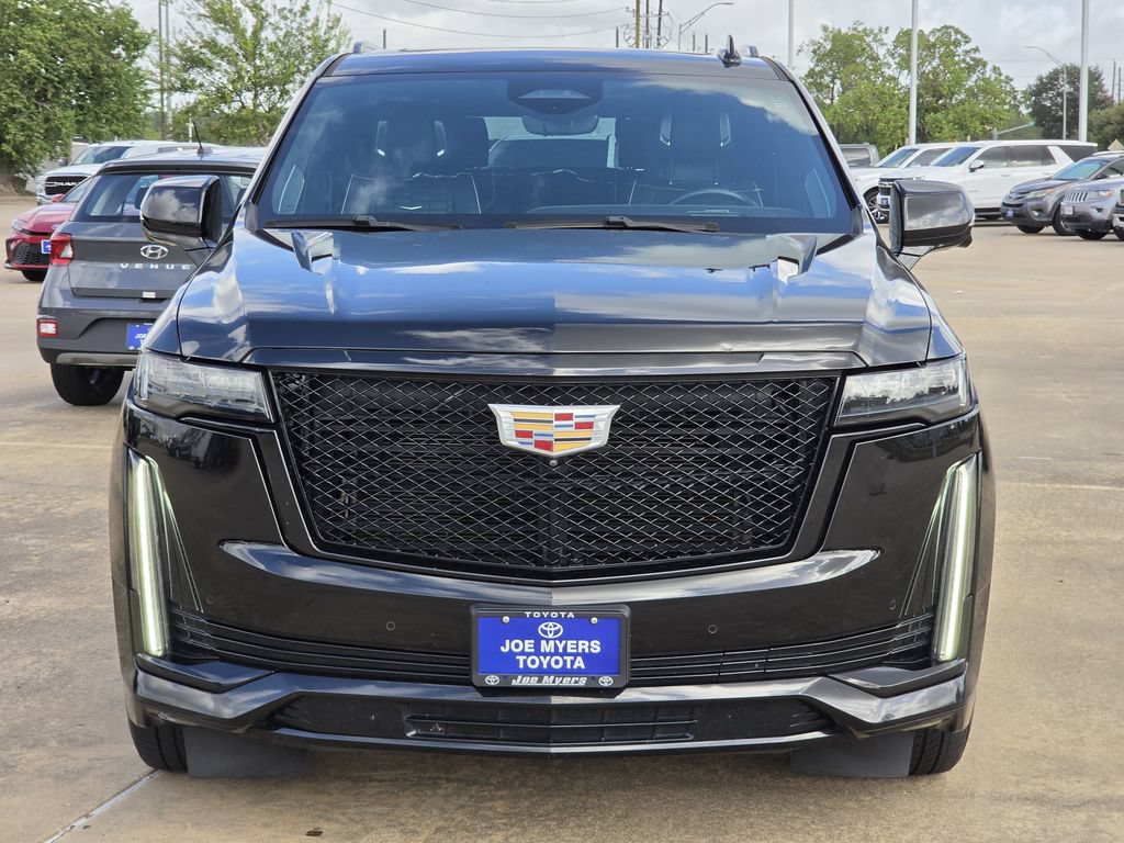 Used 2021 Cadillac Escalade Sport Platinum RWD image 3