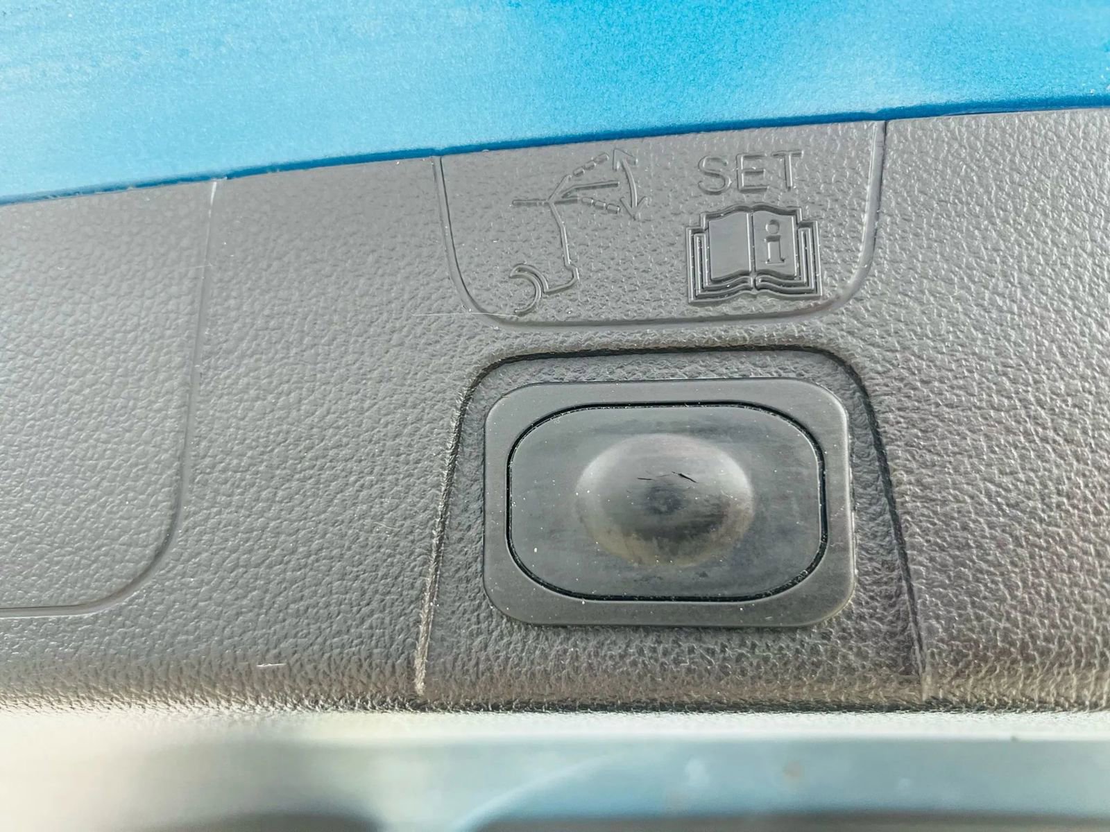 Used 2013 Ford C-MAX SEL image 22