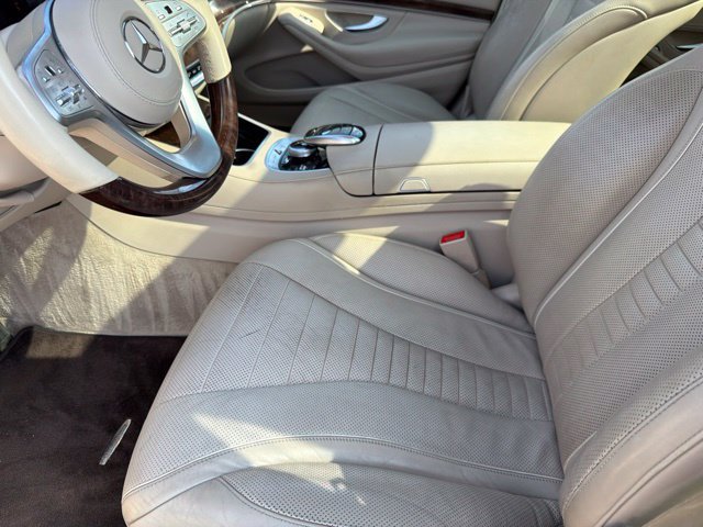 Used 2018 Mercedes-Benz S 560 4MATIC Sedan image 3
