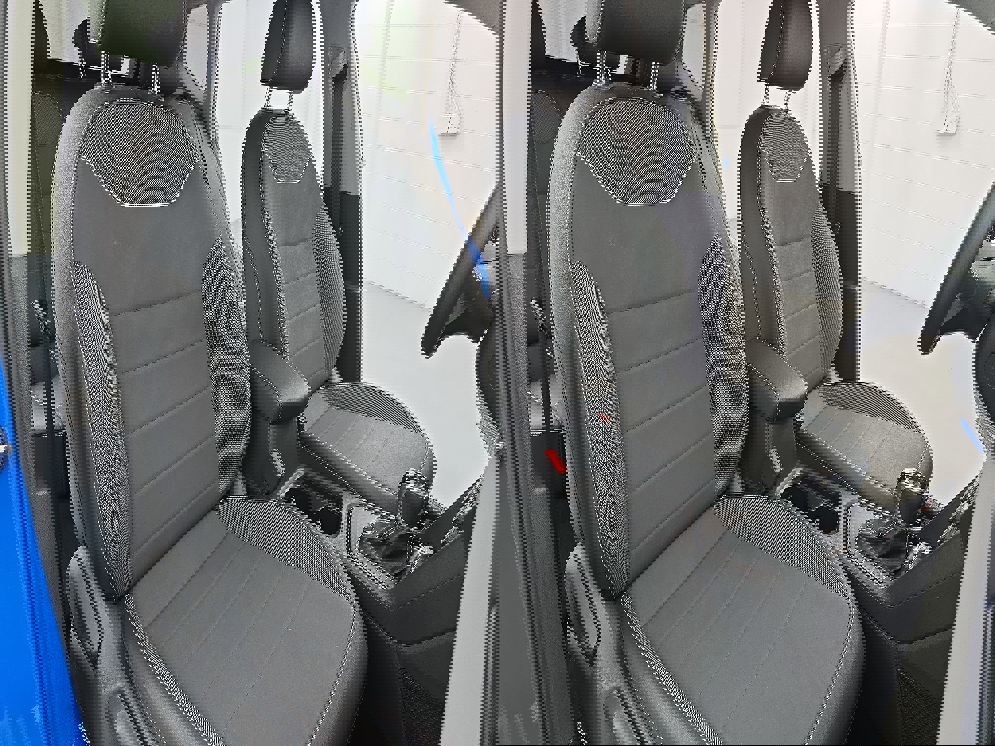 Certified 2023 Volkswagen Taos SE w/ Panoramic Sunroof Package image 10