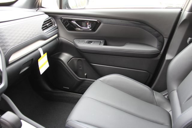 Used 2025 Subaru Forester Limited AWD/4WD image 30
