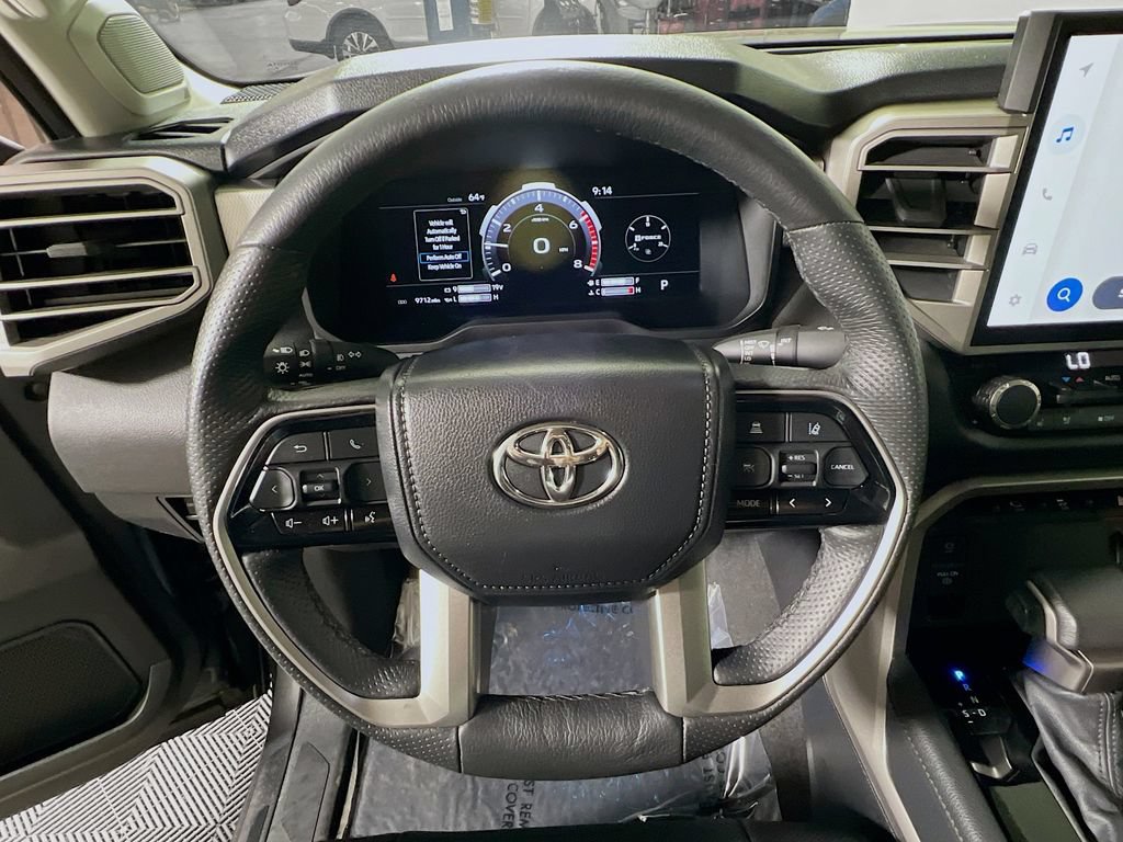 Used 2024 Toyota Tundra Limited AWD/4WD image 10