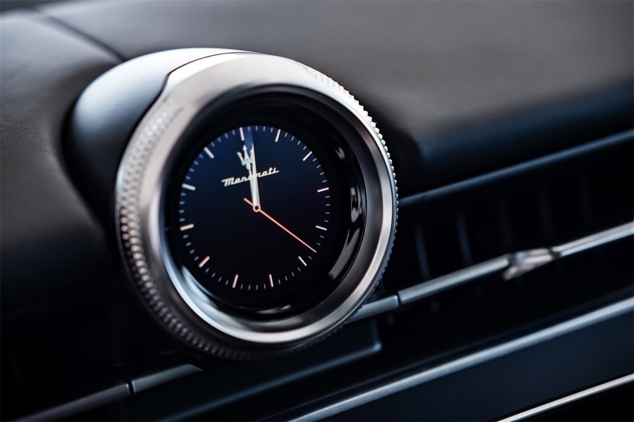 New 2025 Maserati Grecale GT image 20