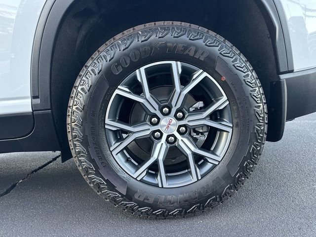 Used 2025 GMC Acadia AT4 w/ LPO, All-Weather Package image 33