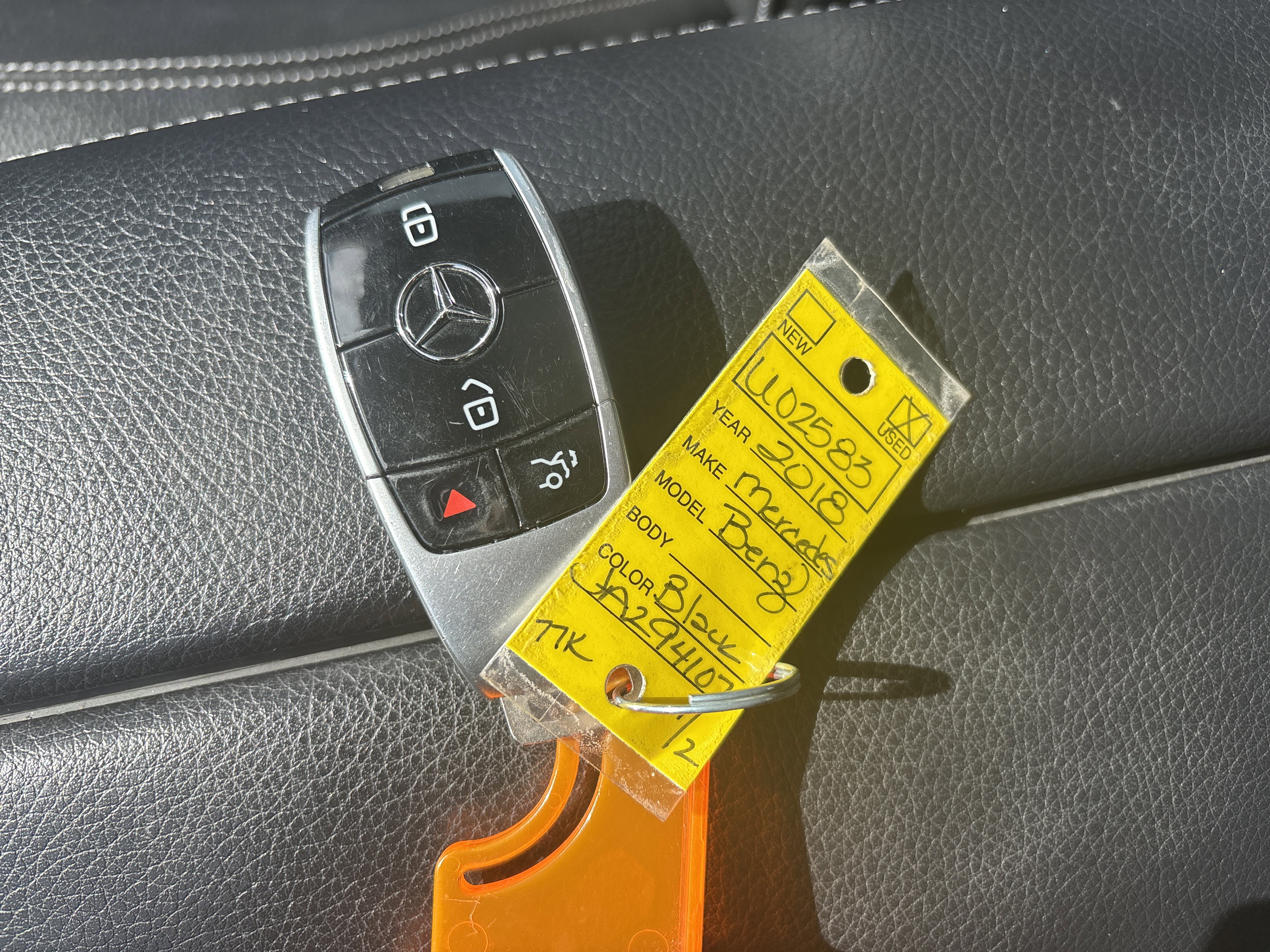 Used 2018 Mercedes-Benz E 300 4MATIC image 30