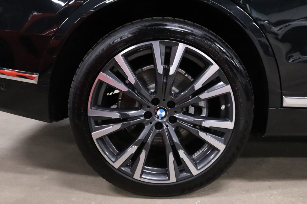 Used 2022 BMW X7 xDrive40i w/ Premium Package image 38