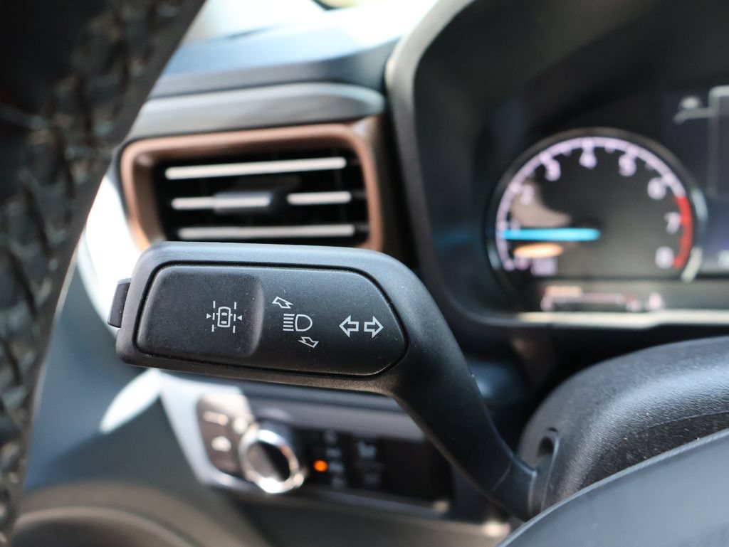 Used 2023 Ford Maverick Lariat w/ Lariat Luxury Package AWD/4WD image 35