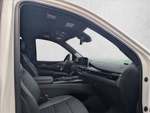 Used 2023 Cadillac Escalade V w/ LPO, ONYX Package AWD/4WD image 15