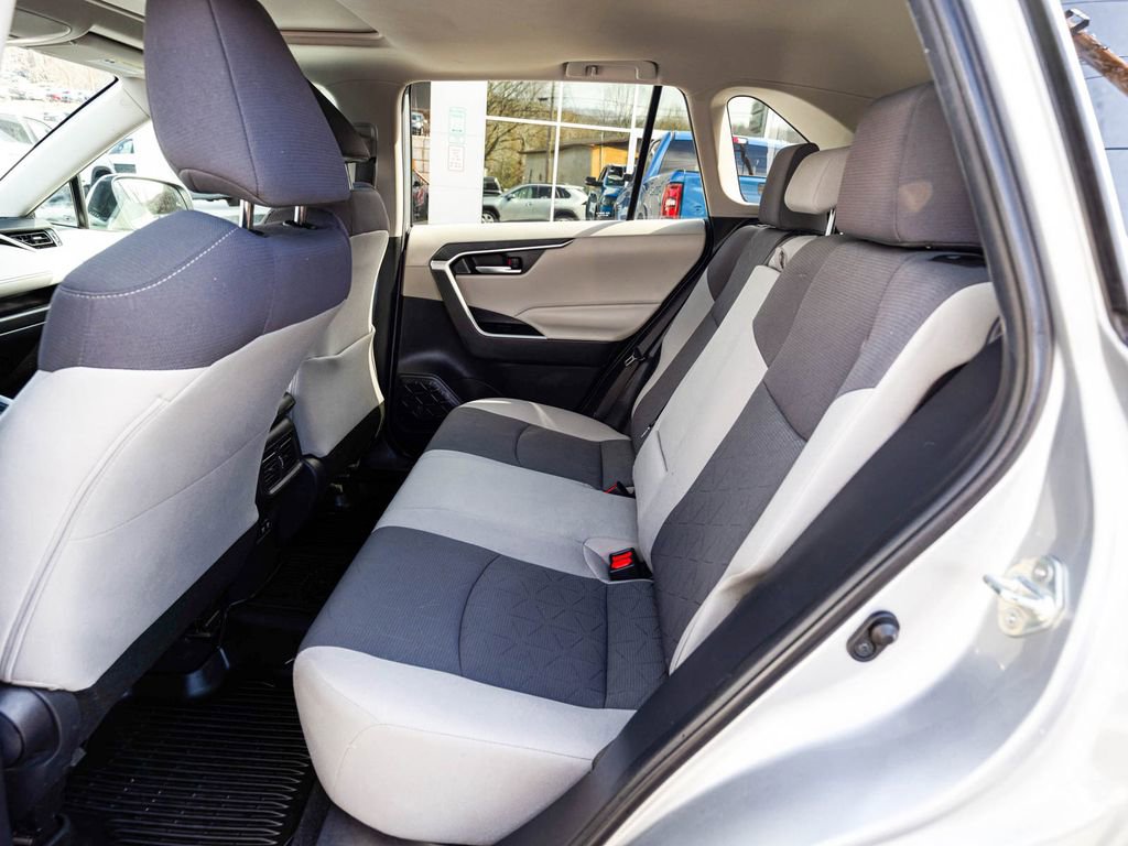 Used 2019 Toyota RAV4 XLE w/ All Weather Liner Package image 27