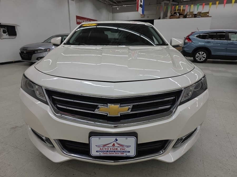 Used 2014 Chevrolet Impala LT w/ Convenience Package FWD image 2