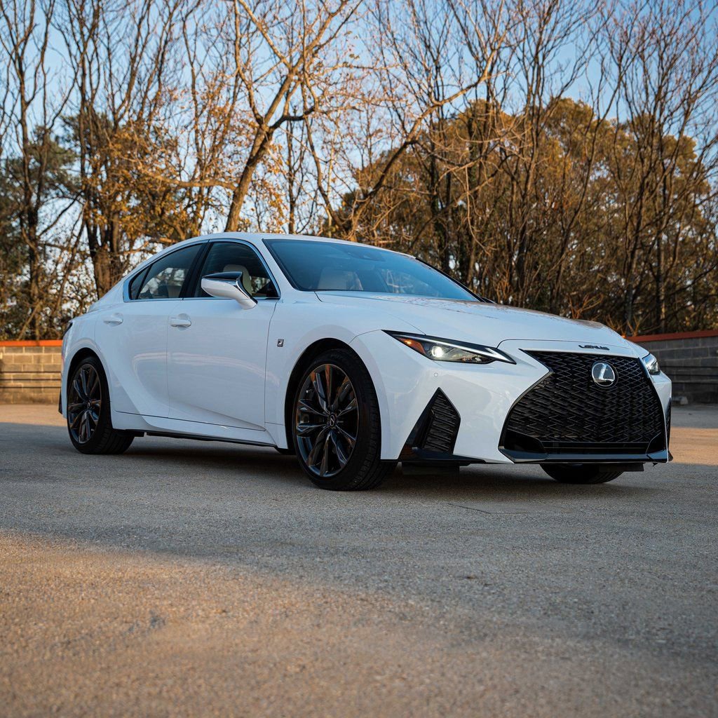 Used 2022 Lexus IS 350 F Sport image 7