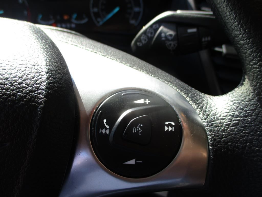 Used 2023 Ford Transit Connect XLT image 21