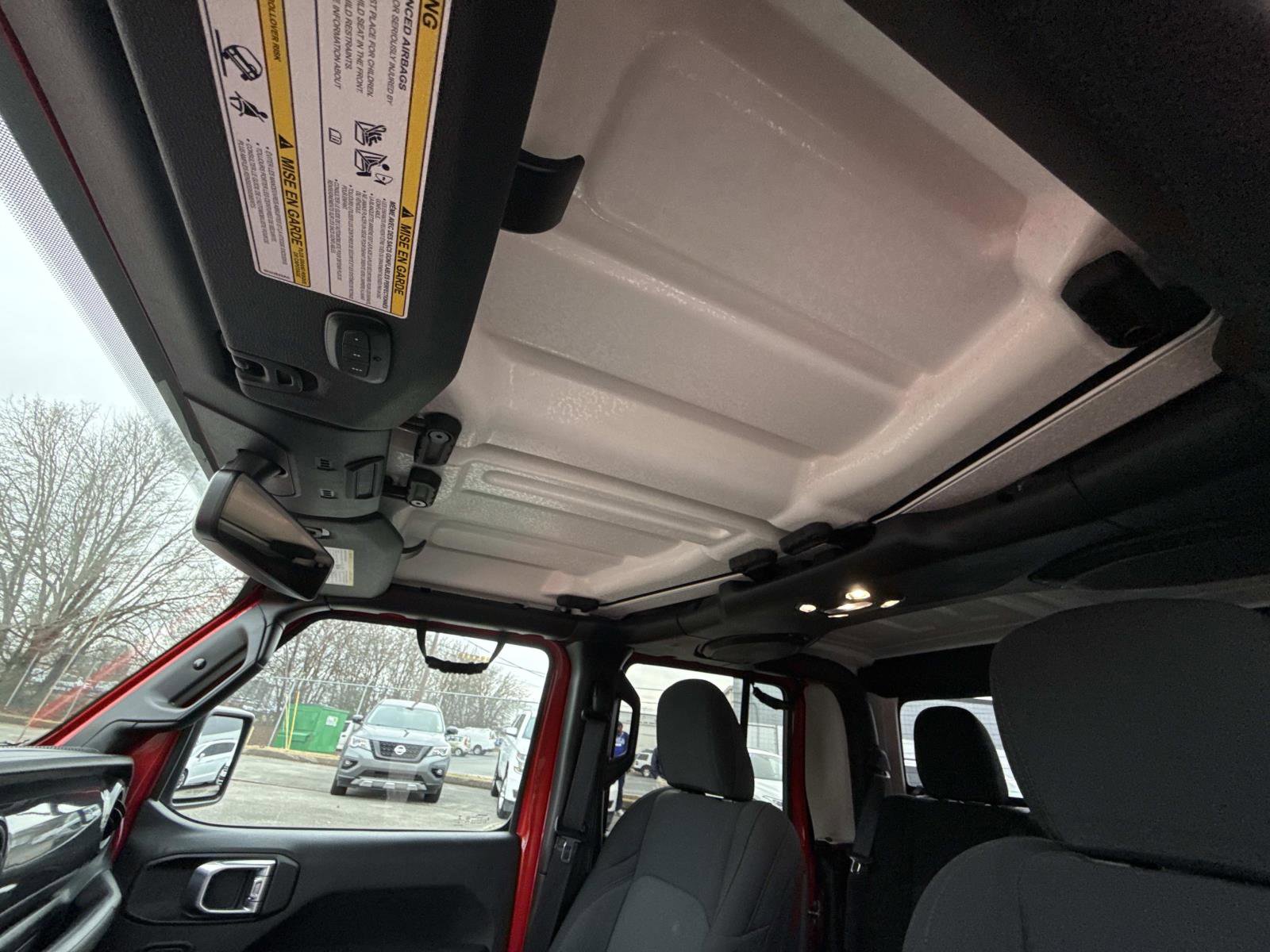 Certified 2022 Jeep Gladiator Sport image 33