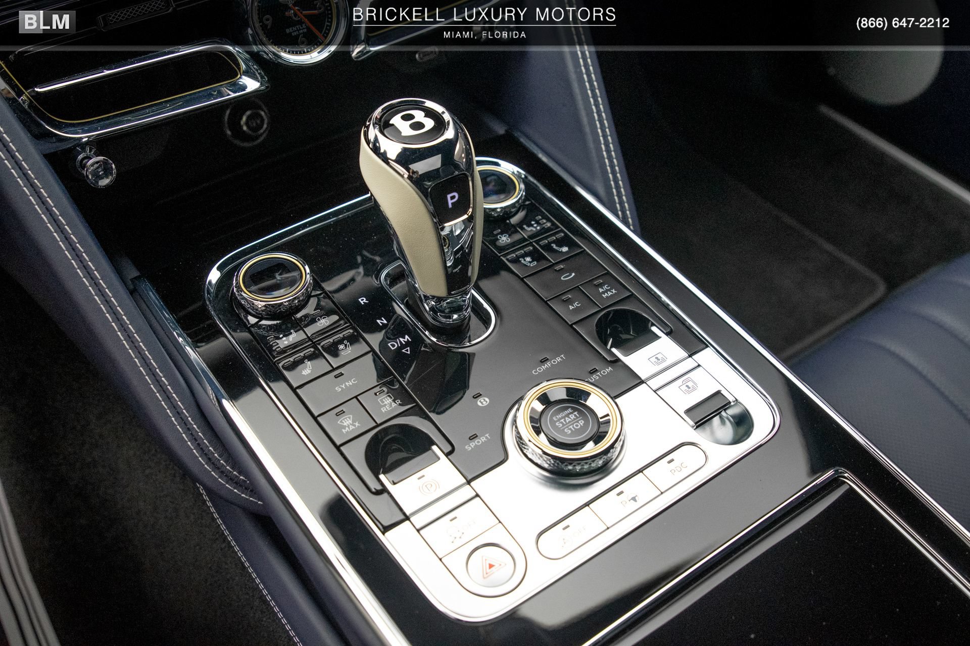 Used 2024 Bentley Flying Spur V8 AWD/4WD image 21