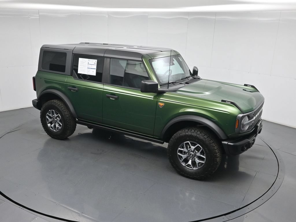 Certified 2025 Ford Bronco Badlands AWD/4WD image 39