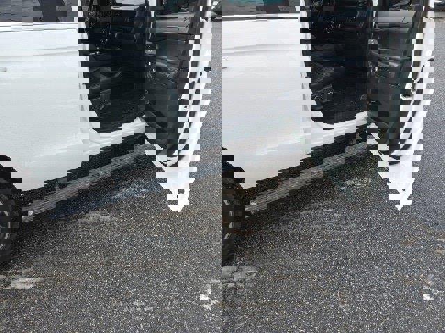 Used 2024 Ford Expedition Limited image 32