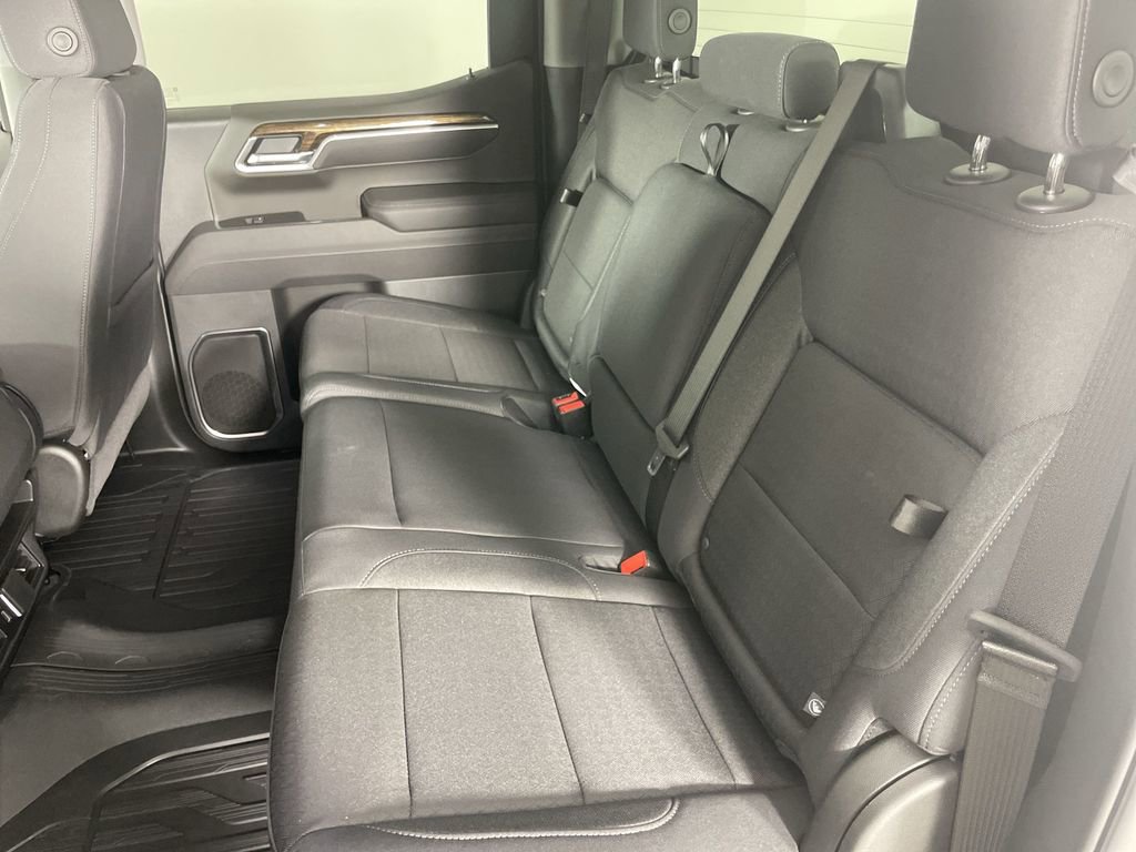 Used 2025 GMC Sierra 1500 Elevation image 25