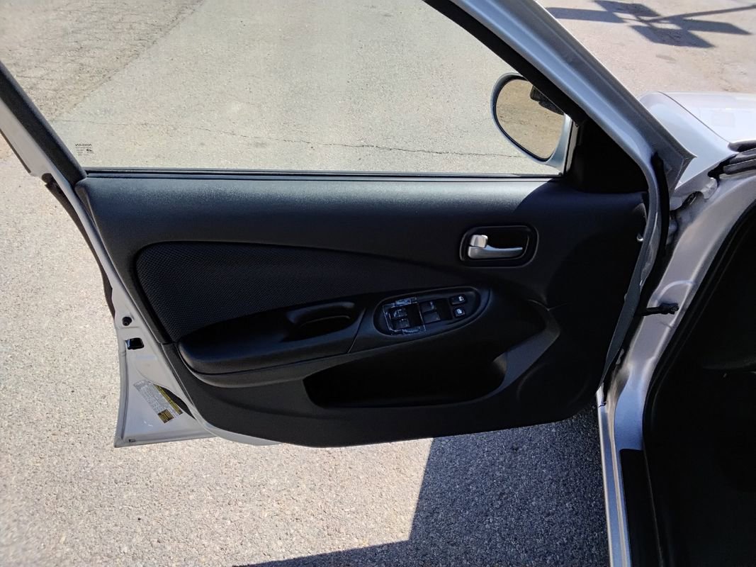 Used 2006 Nissan Sentra 1.8 S w/ (S04) 1.8S Special Editto Pkg FWD image 9