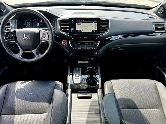 Used 2023 Honda Passport Elite image 14