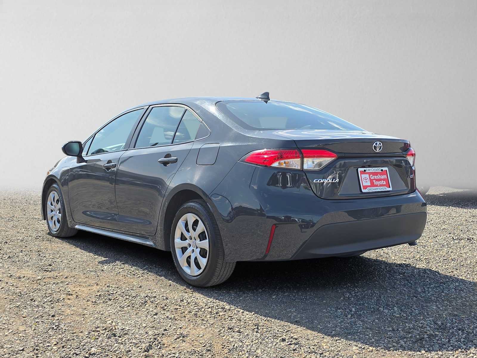 Certified 2025 Toyota Corolla LE FWD image 6