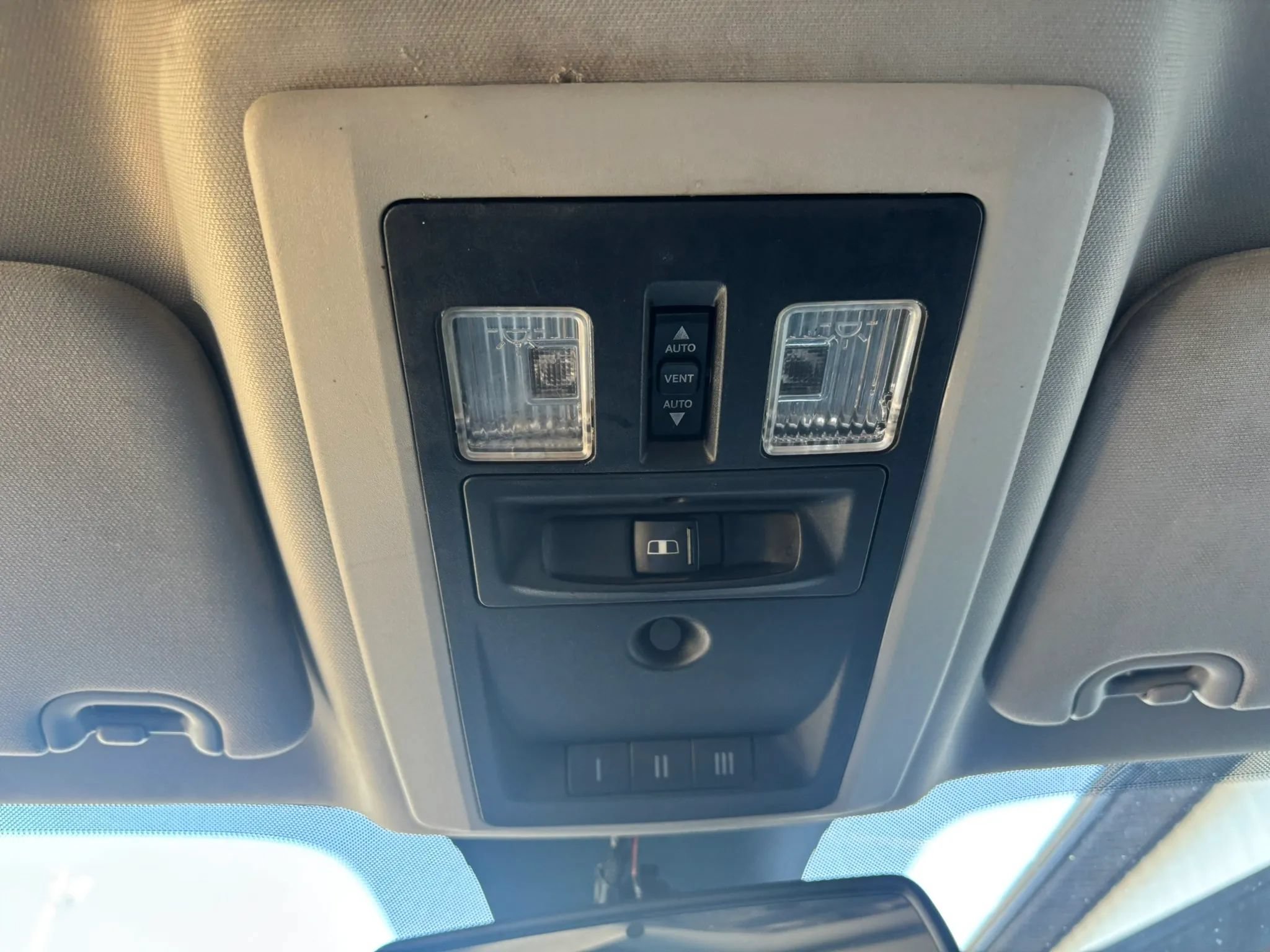 Used 2018 RAM 2500 Laramie w/ Snow Chief Group AWD/4WD image 26