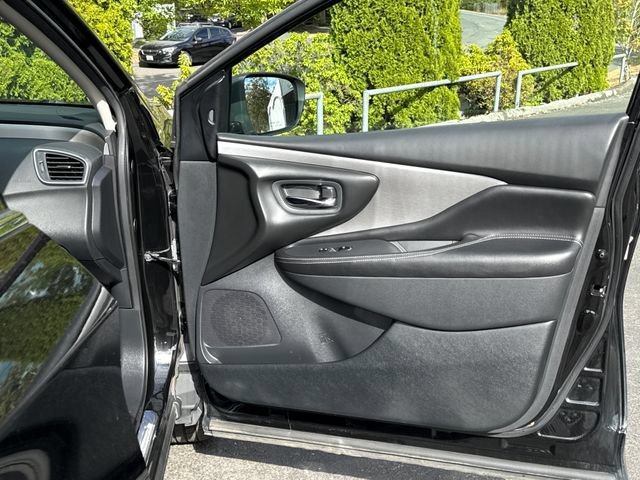 Used 2020 Nissan Murano SV AWD/4WD image 22