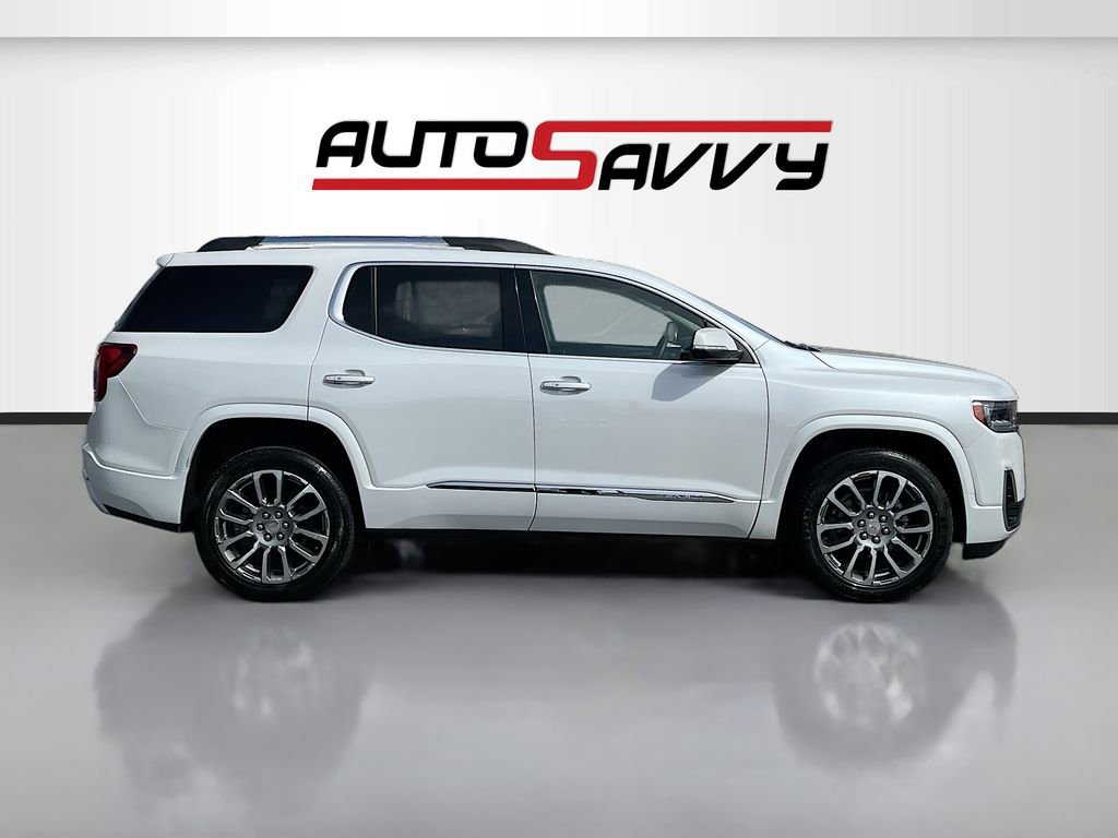 Used 2023 GMC Acadia Denali w/ Denali Ultimate Package image 8