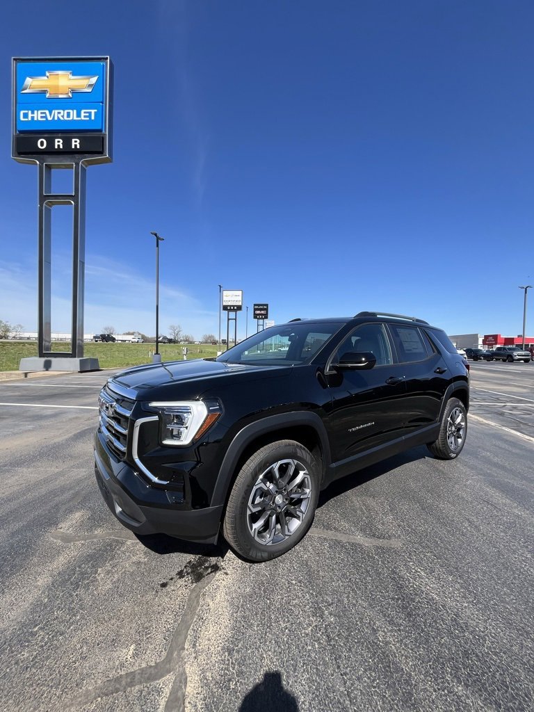 New 2025 GMC Terrain Elevation w/ Elevation Premium Package