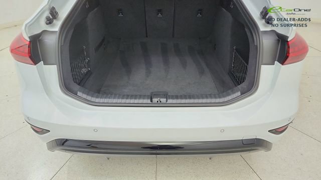 Used 2025 Audi A6 e-tron Premium Plus w/ Premium Plus RWD image 14