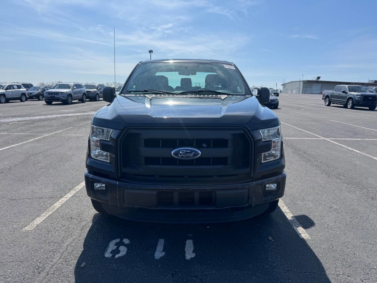 Used 2016 Ford F150 XL w/ Equipment Group 101A Mid RWD image 3