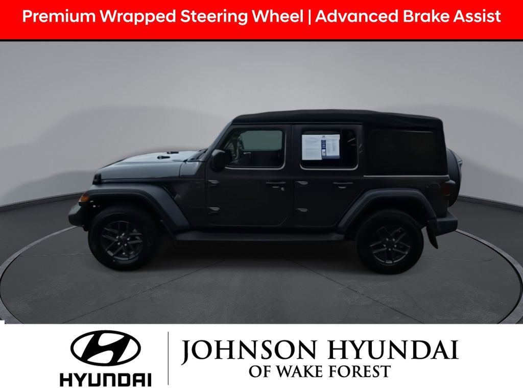 Used 2024 Jeep Wrangler Sport S image 5