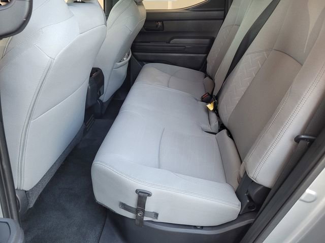 Certified 2024 Toyota Tacoma SR5 AWD/4WD image 18